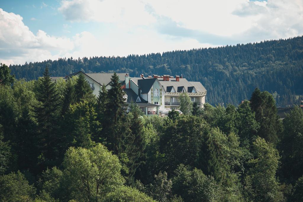 Курортний Комплекс Santa Maria Skhidnytsia エクステリア 写真